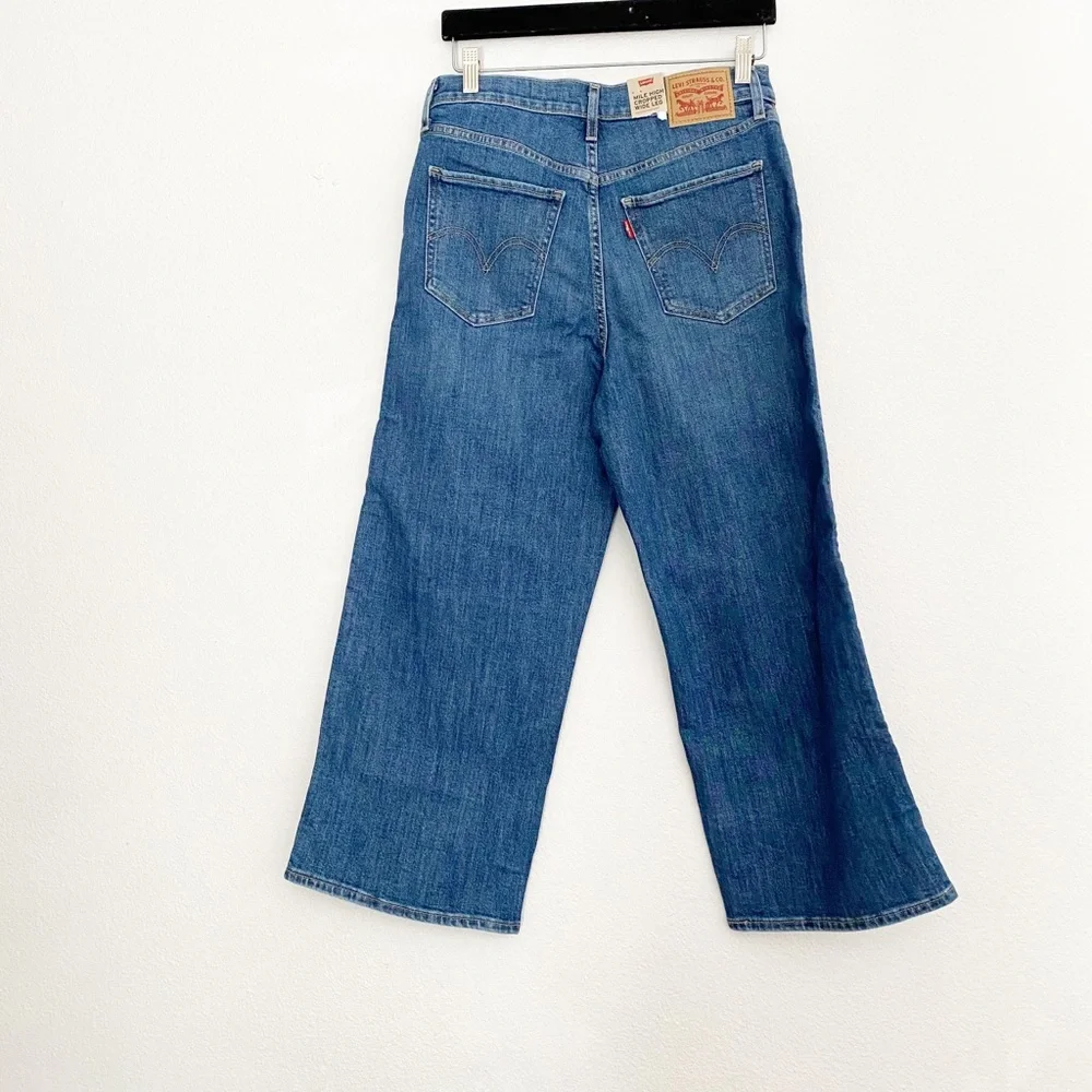 NWT  Levi's Mile High Wide Leg High Waisted Red Side Stripe Jeans